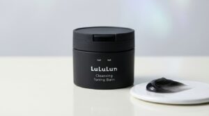 ルルルン クレンジングバーム【クリアブラック】の質感を連想させるシンプルなアイキャッチ