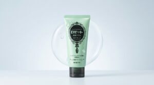 ロゼット洗顔パスタ 海泥スムースの商品パッケージを、清潔感のある背景で見せたアイキャッチ画像